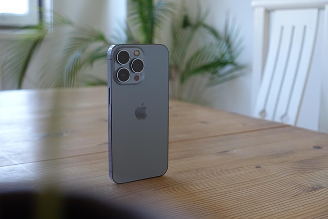 S mobilem v kapse jde všechno líp